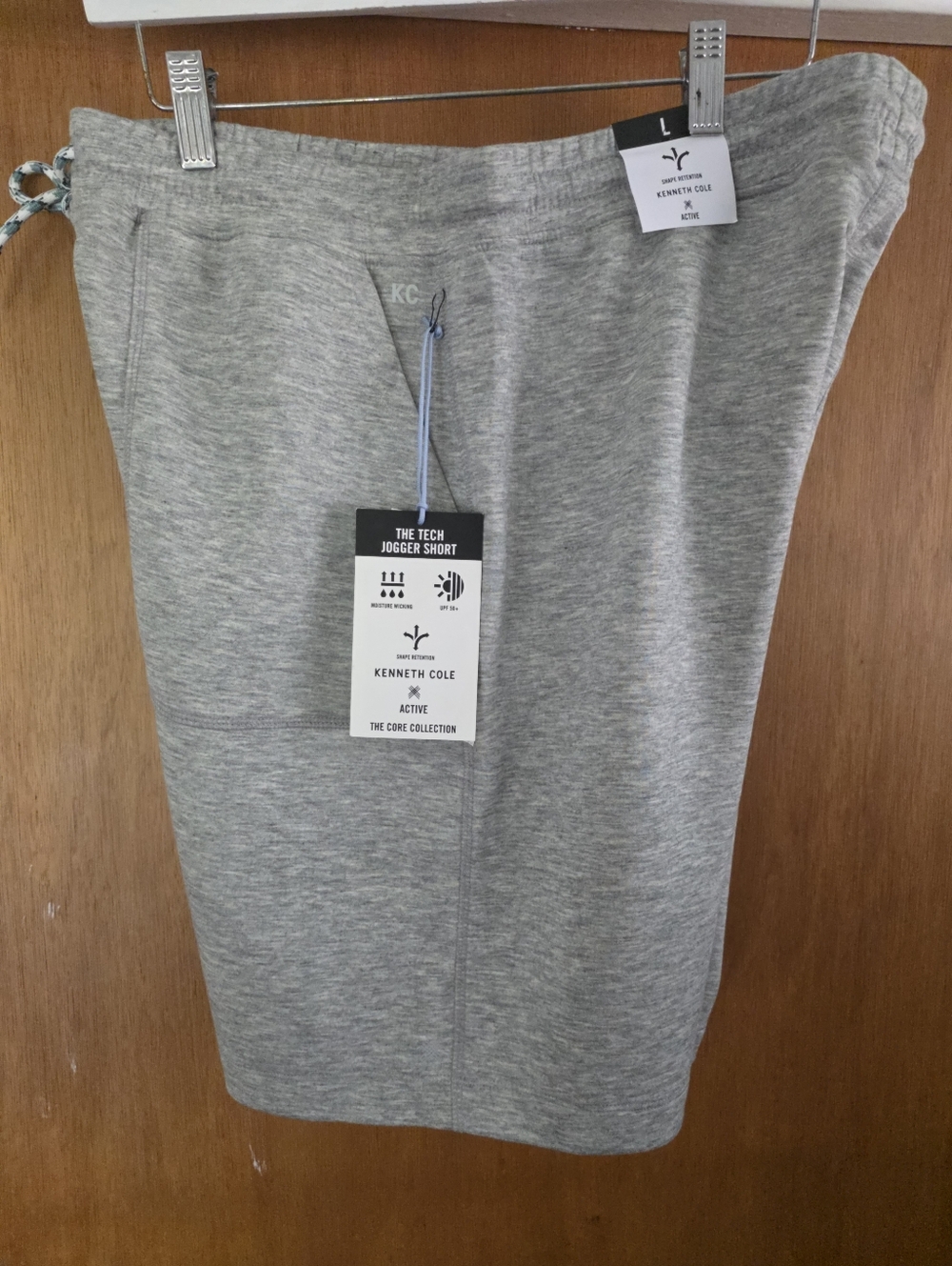 Men's Kenneth Cole Shorts Large  Tech Jogger Scuba Shorts Gray